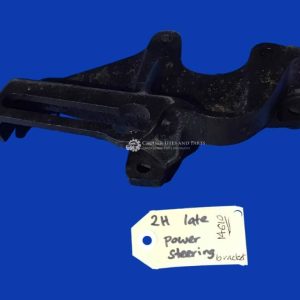 Toyota Landcruiser 2H Power steering bracket (late type) and idler assy 2nd hand