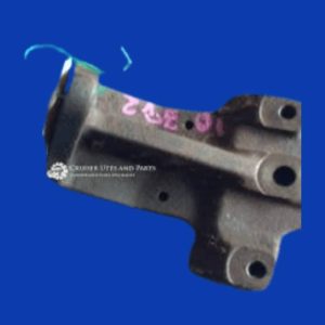 Toyota Landcruiser 3F Engine bracket right hand side       R/H.