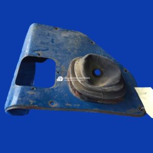 Toyota Landcruiser 40 series 4 speed gear /lever stick & transfer plate (floor cover) 1979 onwards