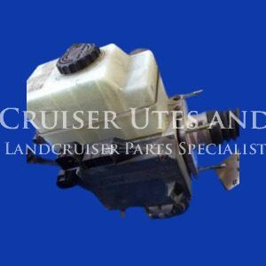 Toyota Landcruiser ABS unit 100 series wagon HZJ105 FZJ105 HDJ100 reco outright 2nd hand low km