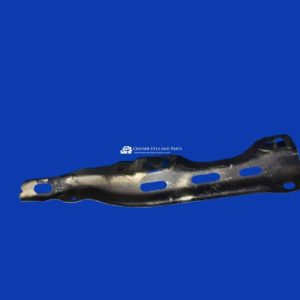 Toyota Landcruiser brace, hood lock support, grill support, bonnet support HJ75 FJ75 HZJ75 FZJ75 HZJ78 HZJ79 FZJ78 FZJ79 HDJ78 HDJ79  53217-60060 USED