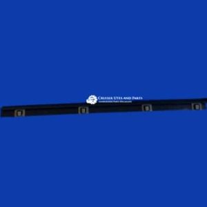 Toyota Landcruiser front Left hand outer door weather strip weatherstrip with quarter glass 68210-90801