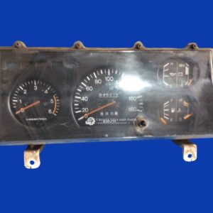 Toyota Landcruiser  instrument cluster PETROL 3F FJ75      12V     596,216km      13280