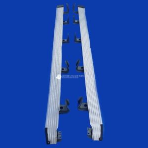 Toyota Landcruiser pair of side steps alloy to suit dual cab ute NEW  VDJ79