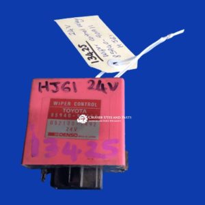 Toyota Landcruiser wiper control relay HJ61 24V     85940-90A11     13425