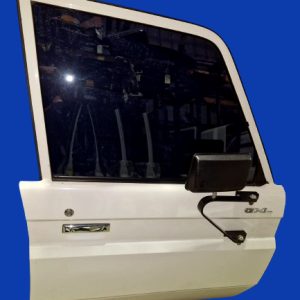 Toyota Landcruiser driver's RH right VDJ79 dual cab white 058 electric 2nd hand