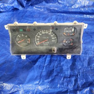 Toyota Landcruiser FZJ75 instrument cluster speedo 1fzfe 253199km 2nd hand