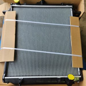 Toyota Landcruiser HDJ79 HDJ78 copper/brass radiator new