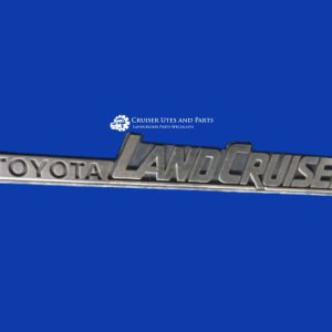 Toyota Landcruiser 60, 75, 78 & 79 series guard badge 75370-60020 Used