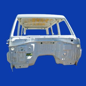 Toyota Landcruiser troopy troop carrier roof cut